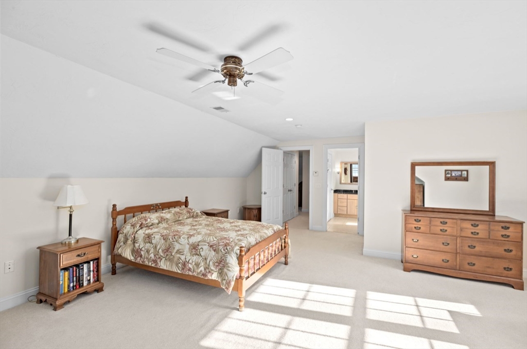 22 Doctors Hill Dr # 22