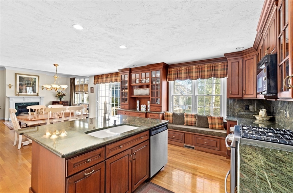 22 Doctors Hill Dr # 22