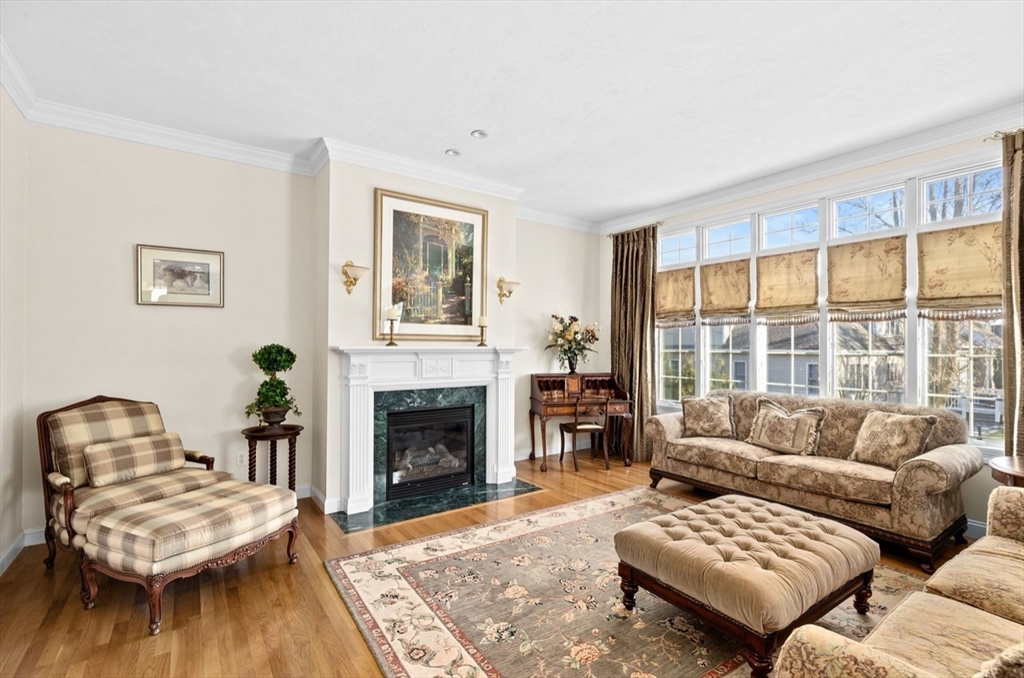 22 Doctors Hill Dr # 22