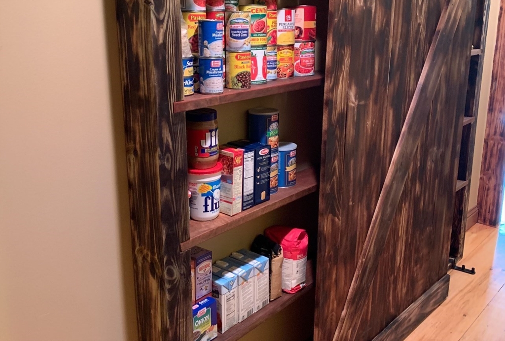 12 Richfield Rd, Scituate