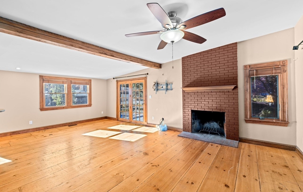 12 Richfield Rd, Scituate