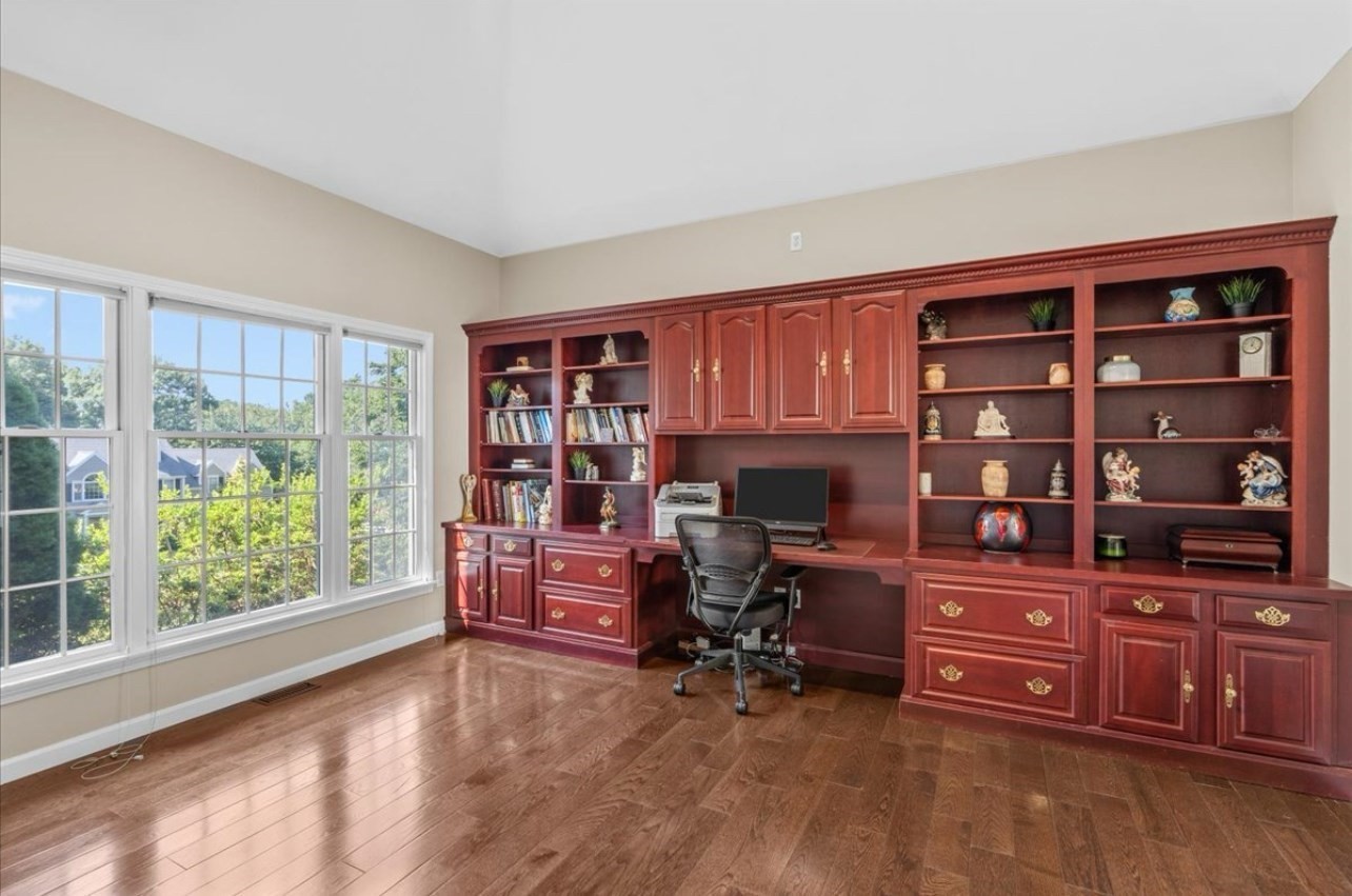 256 Hillcrest Rd