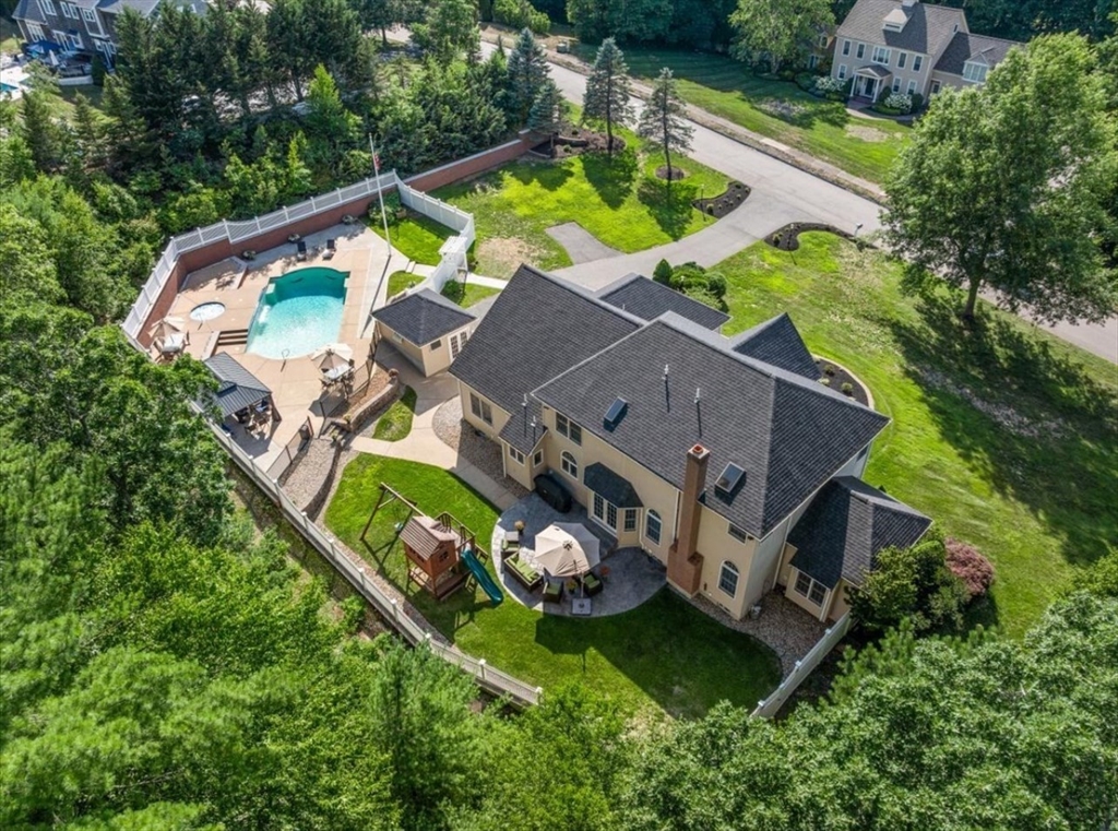 256 Hillcrest Rd