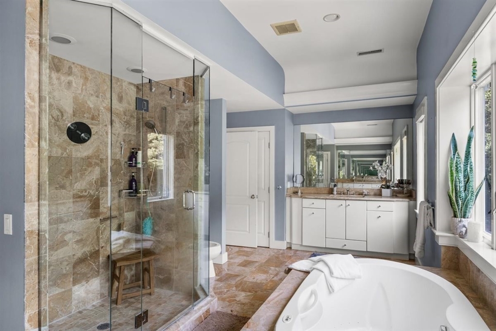 26 Fox Hill Cir