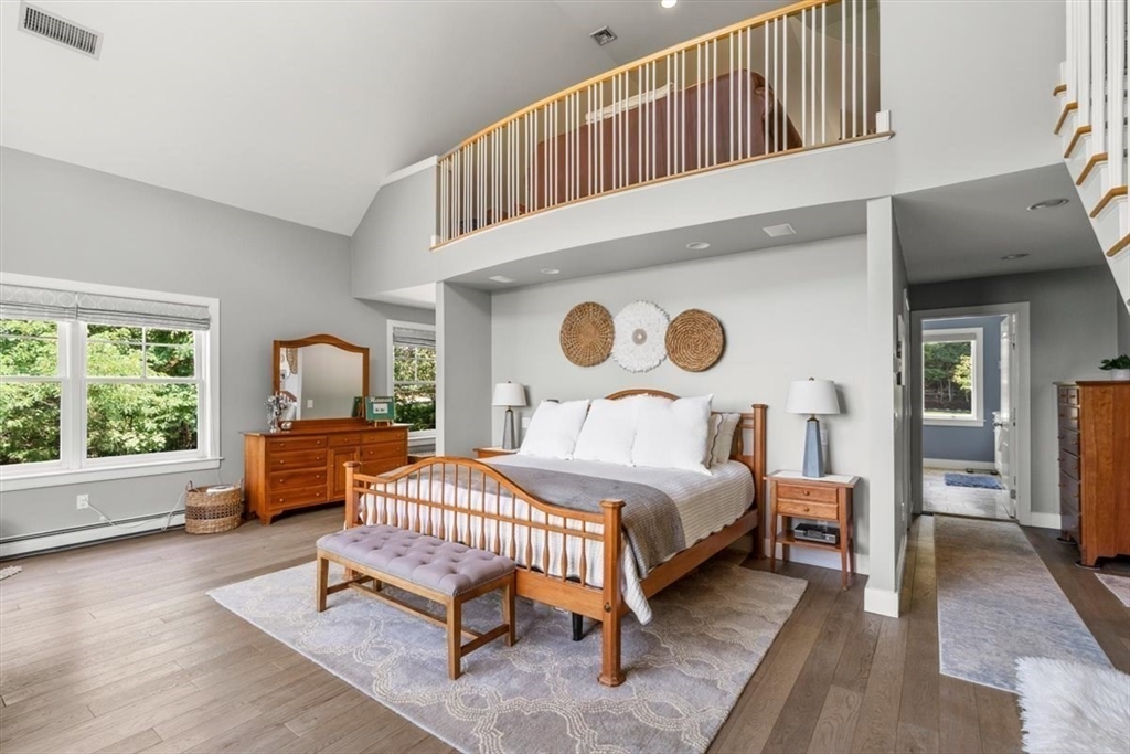 26 Fox Hill Cir