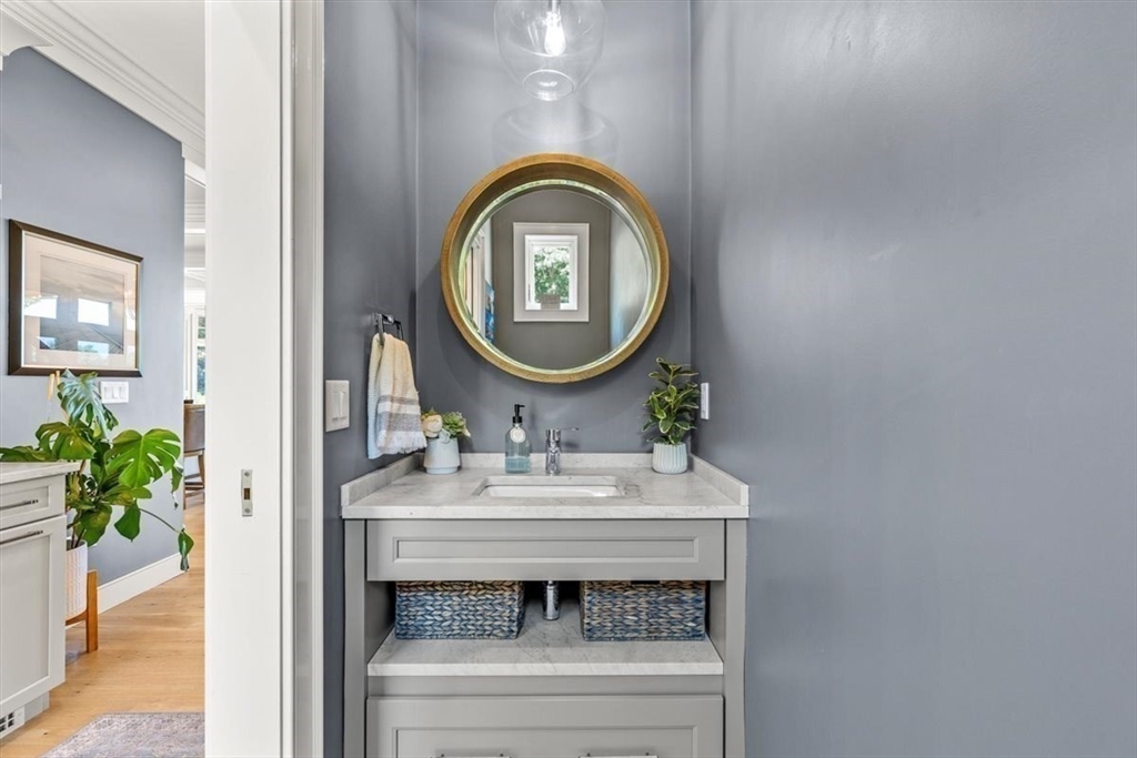 26 Fox Hill Cir