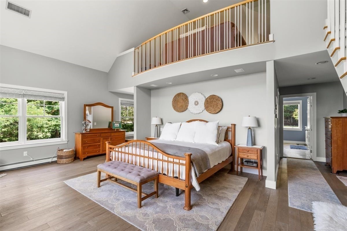 26 Fox Hill Cir