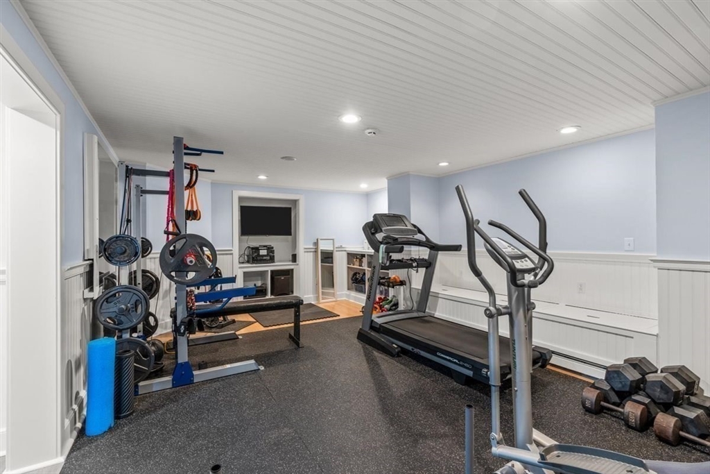 26 Fox Hill Cir