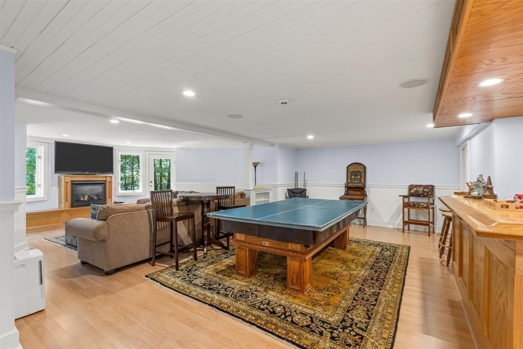 26 Fox Hill Cir
