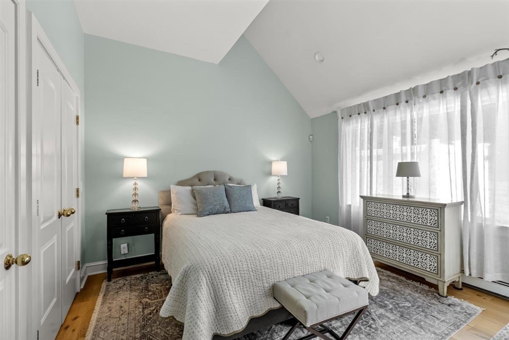 26 Fox Hill Cir