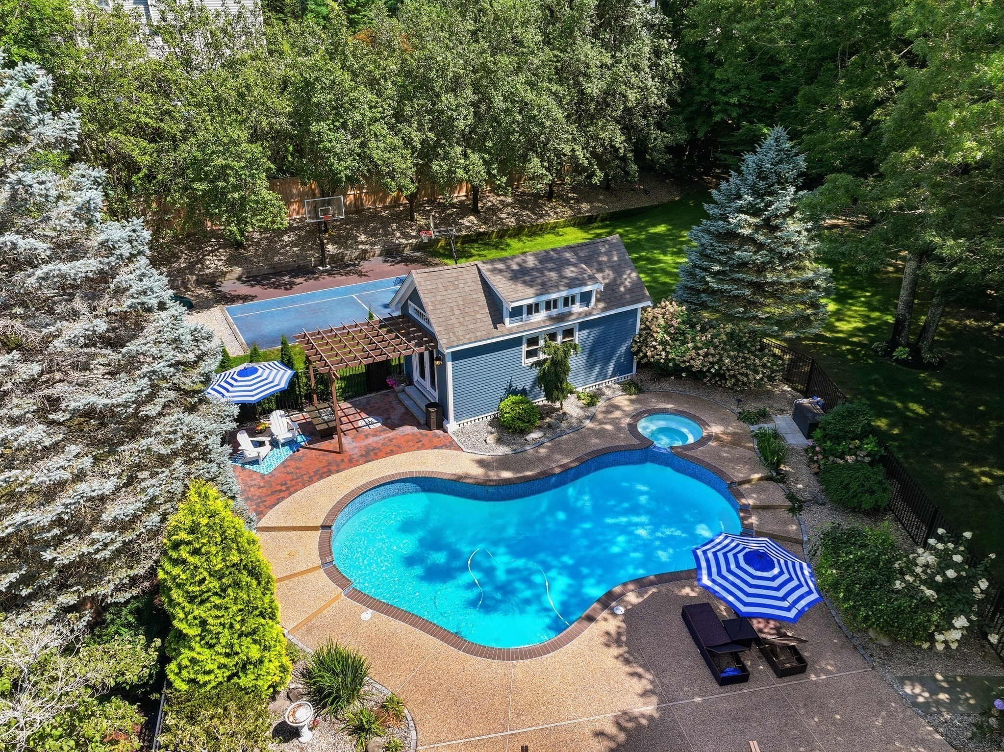 25 Hidden Valley Rd