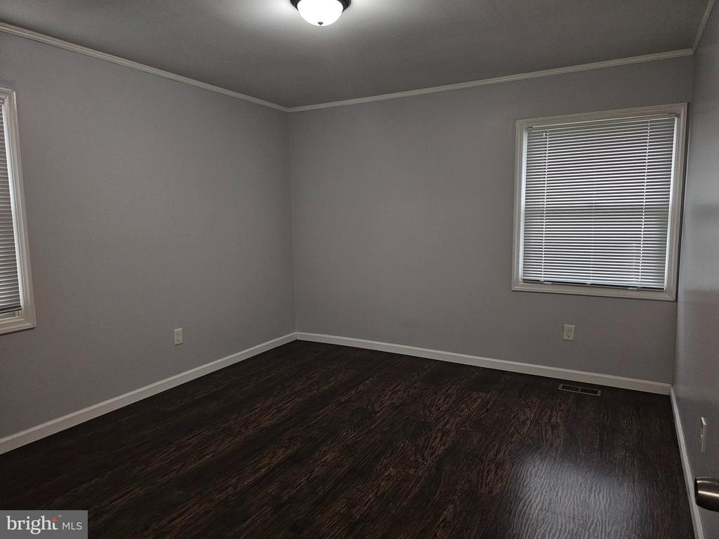 44 Gardenbrook Ln