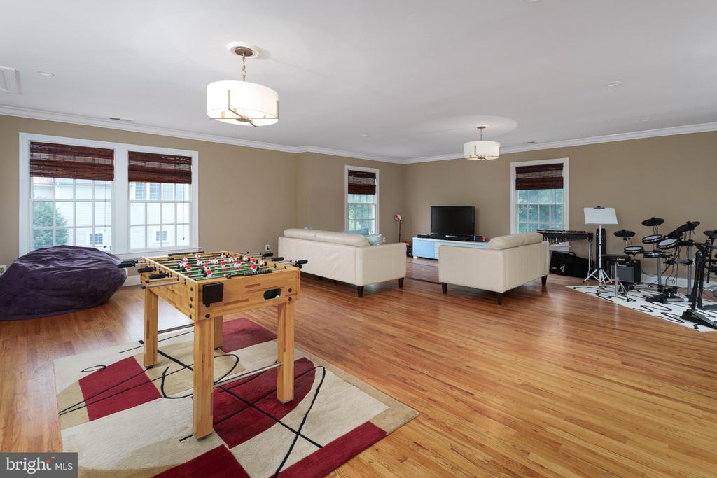 23 LIEDTKE DRIVE