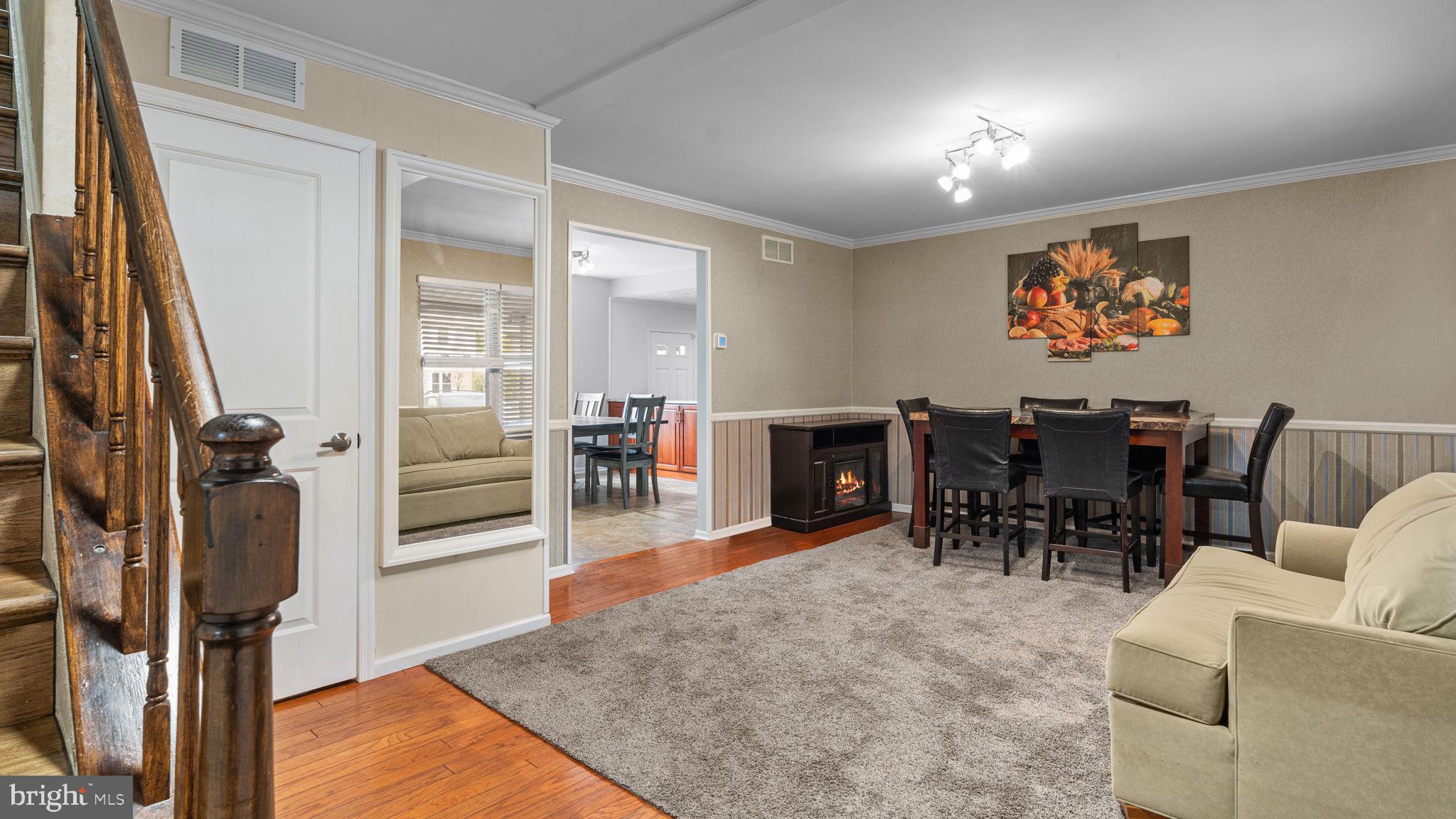 739 Bridgeview Rd