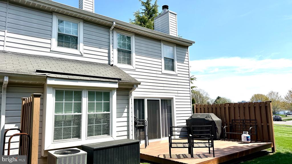 453 MARION COURT