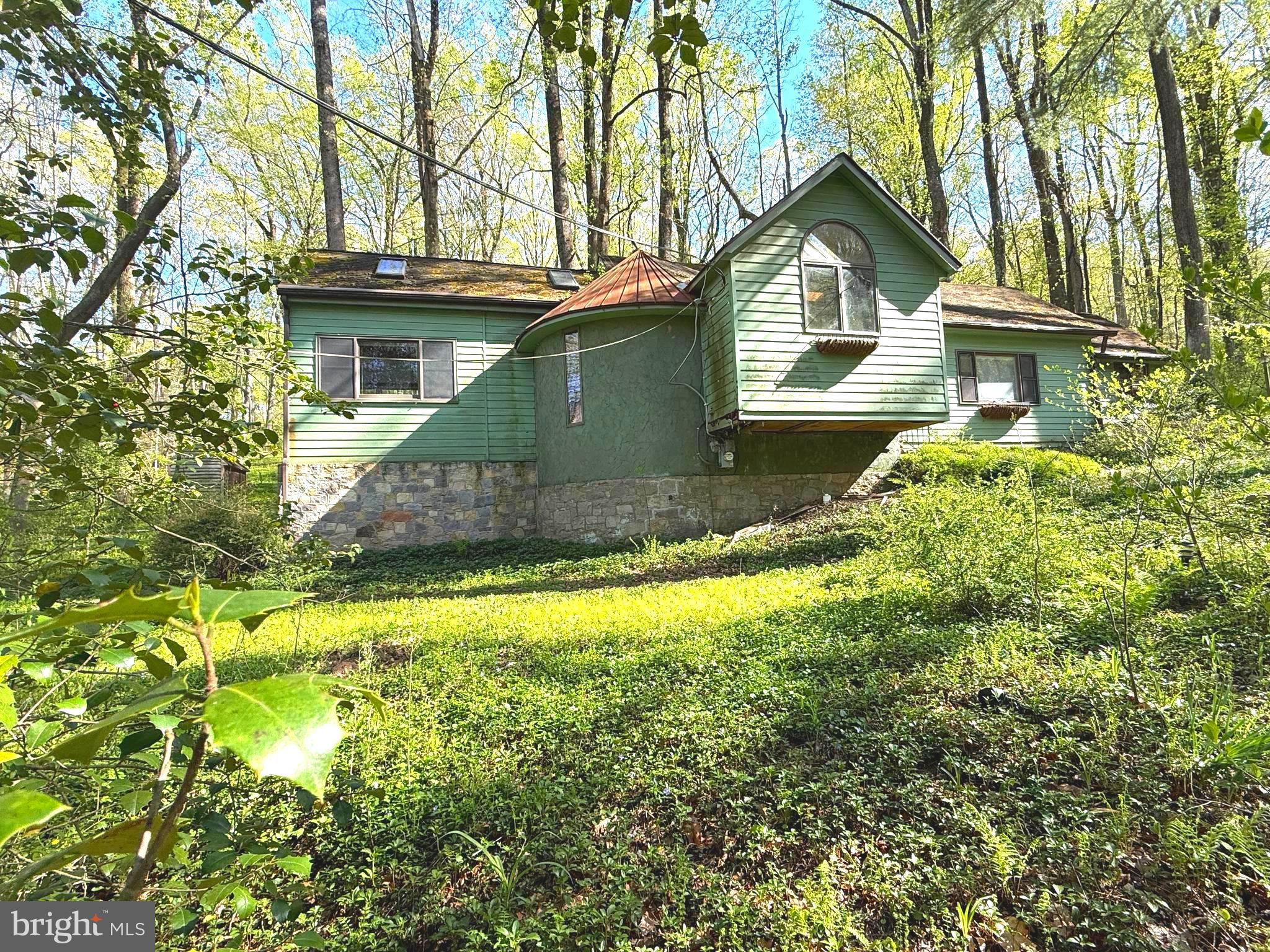 7126 UPPER YORK ROAD