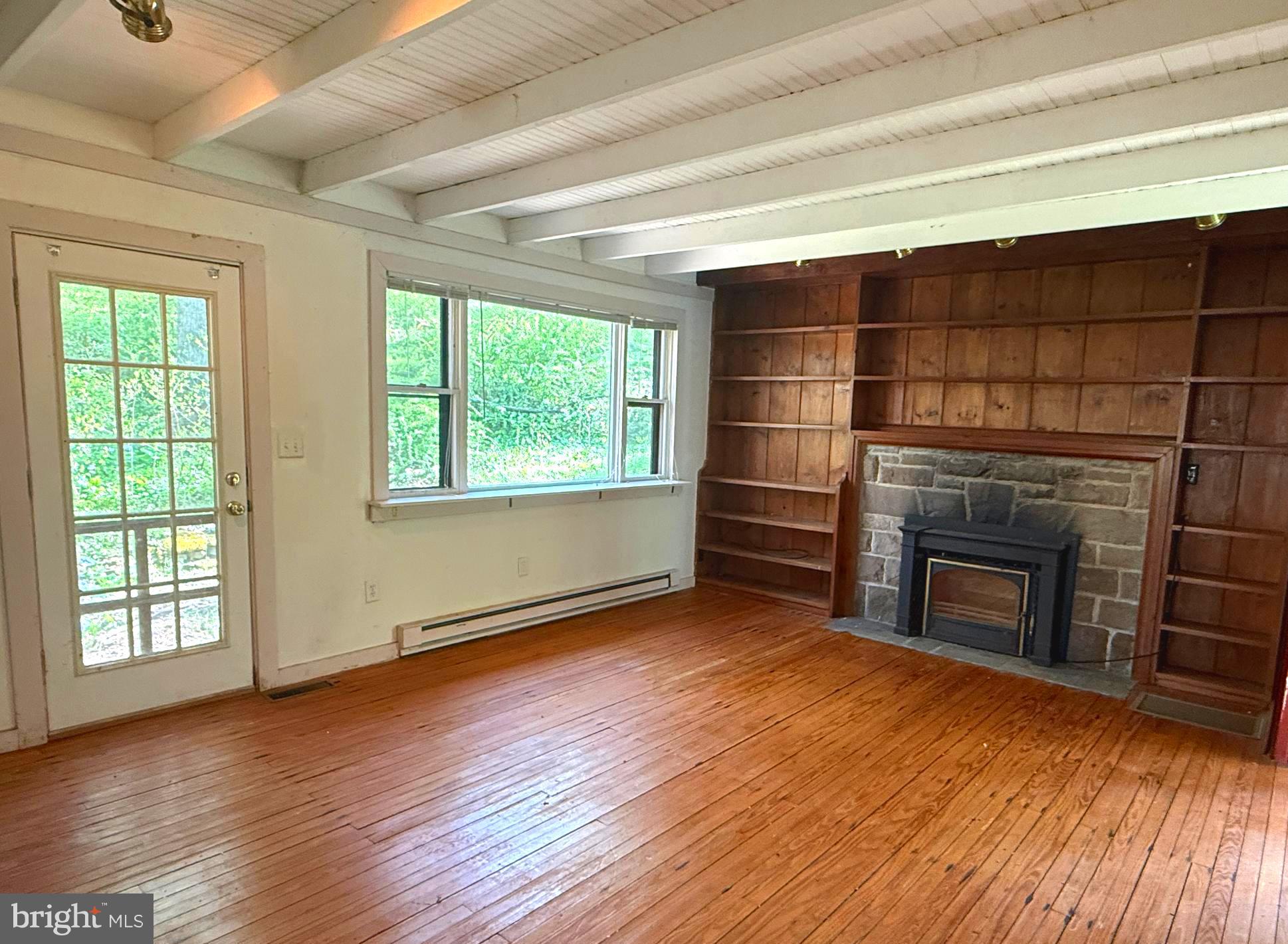 7126 UPPER YORK ROAD