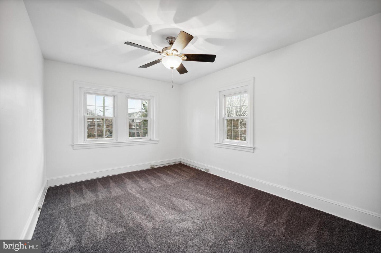 156 Edgemont Ave