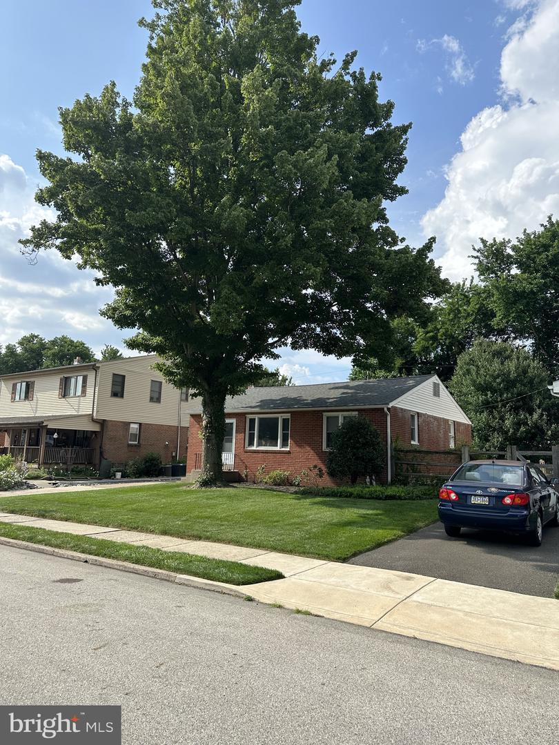 29 Brookside Rd
