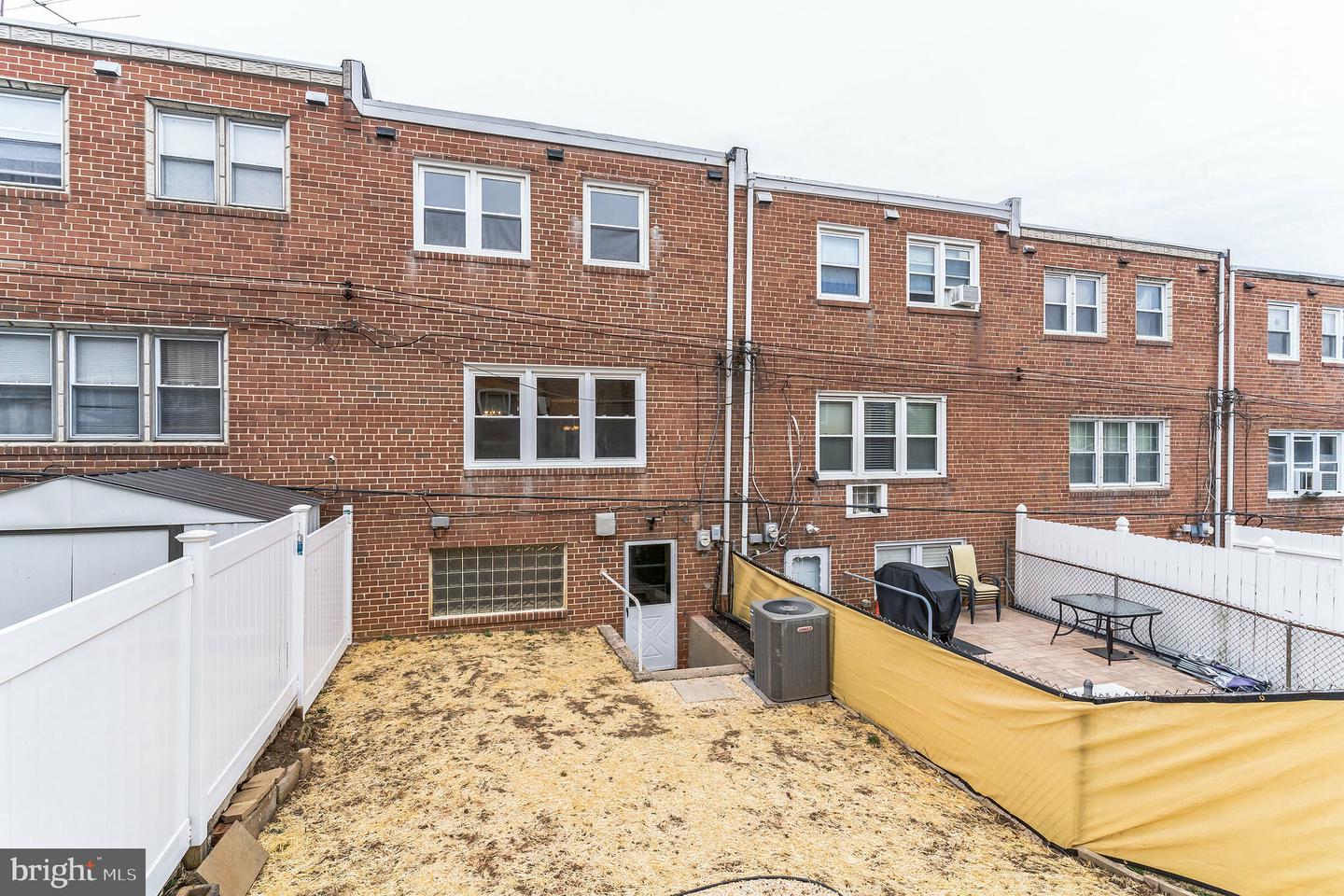 2816 Woodbridge Rd