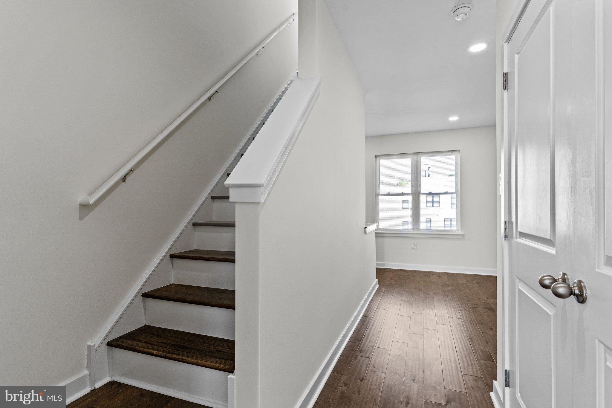 134 BURNSIDE ST