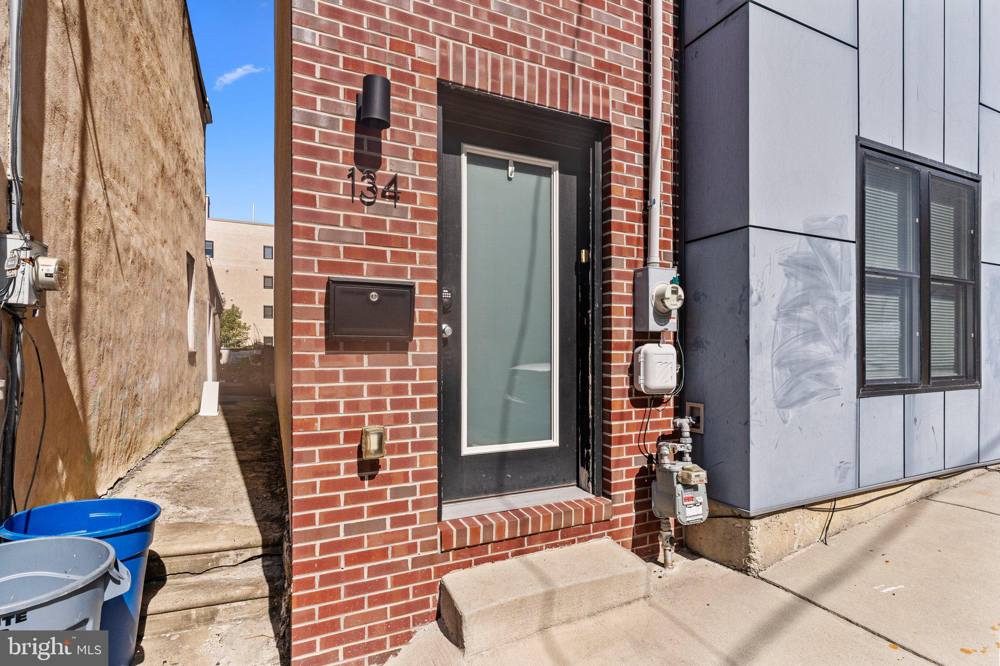 134 BURNSIDE ST