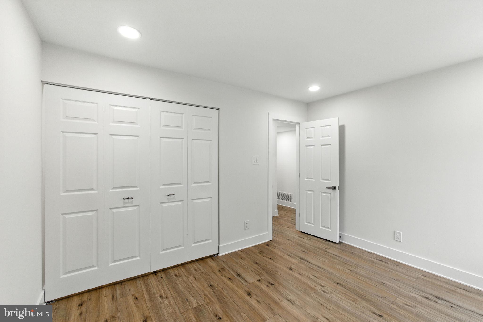 5008 N CONVENT LANE 276