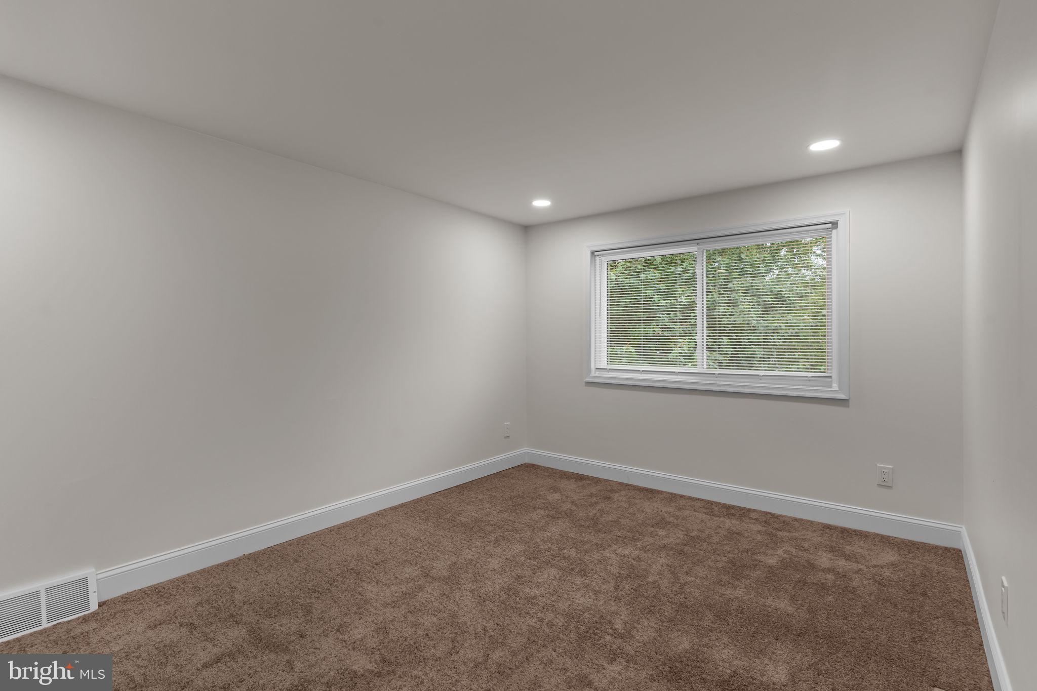 12400 MEDFORD ROAD