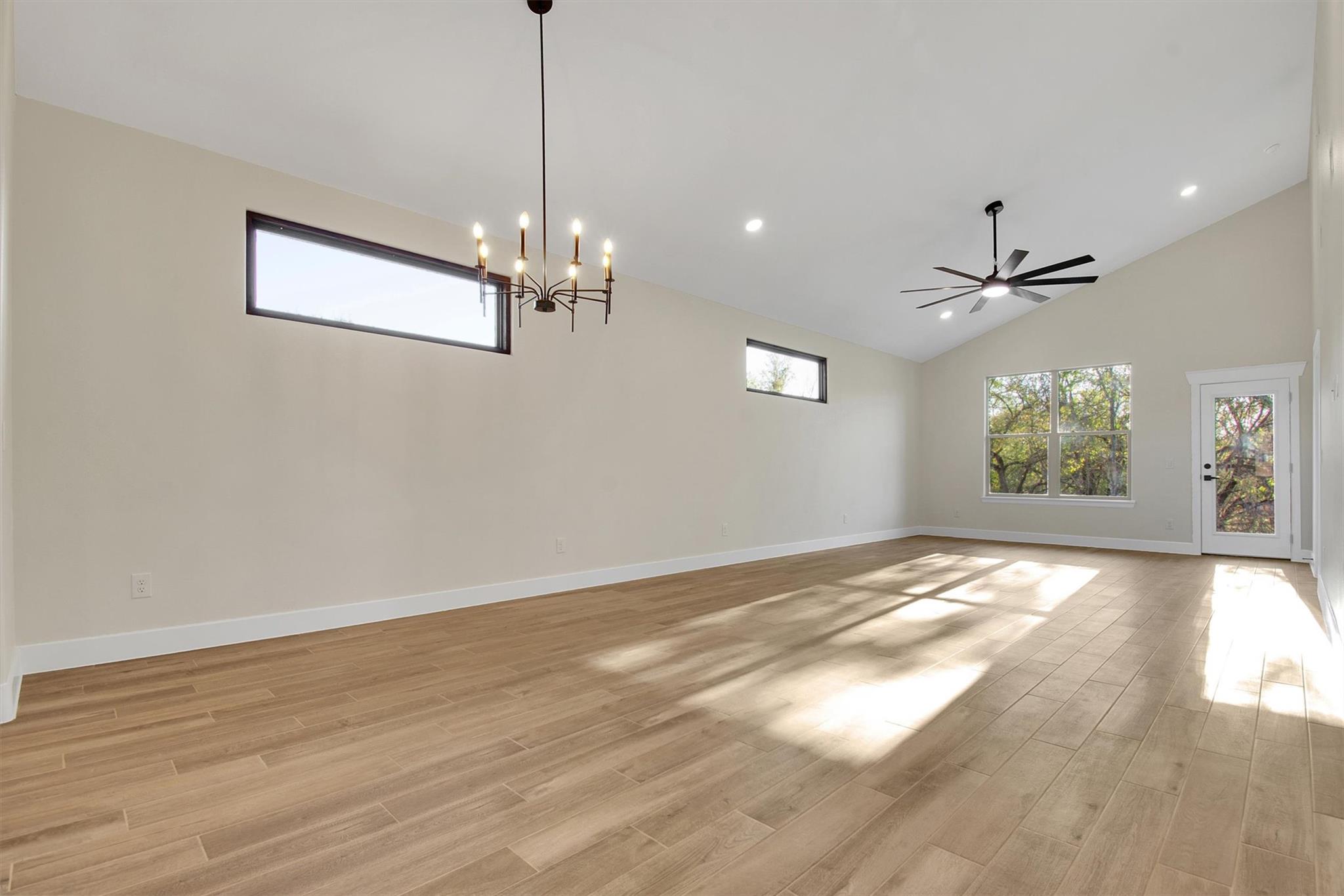 151 Kawainui LN