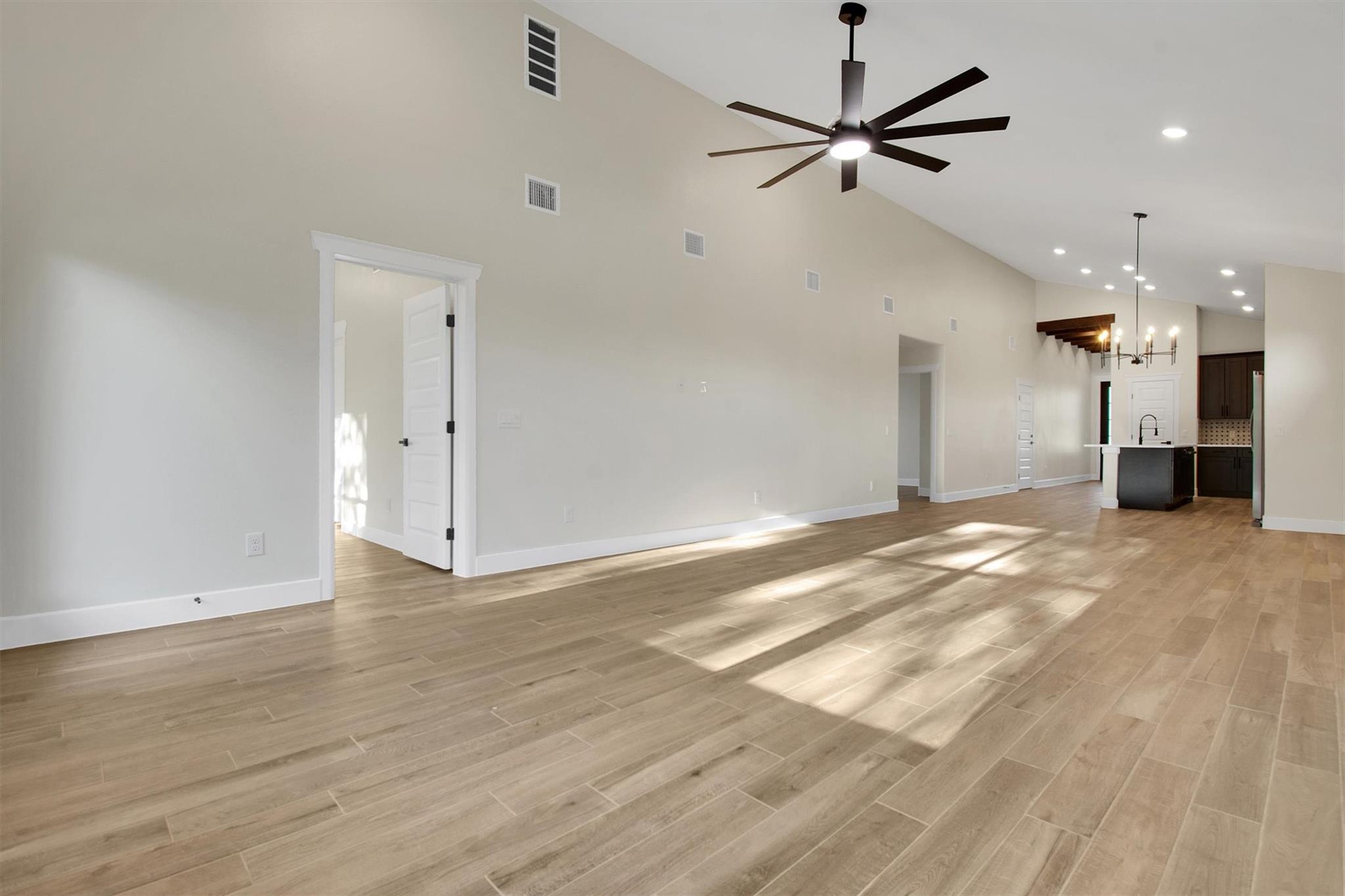 151 Kawainui LN