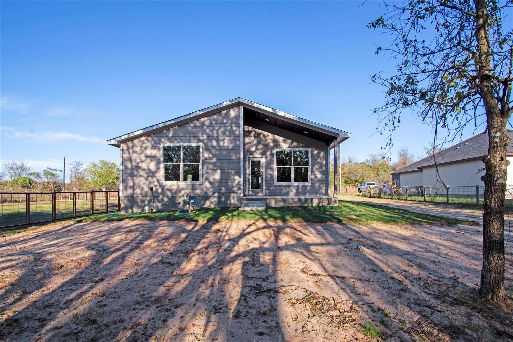 151 Kawainui LN
