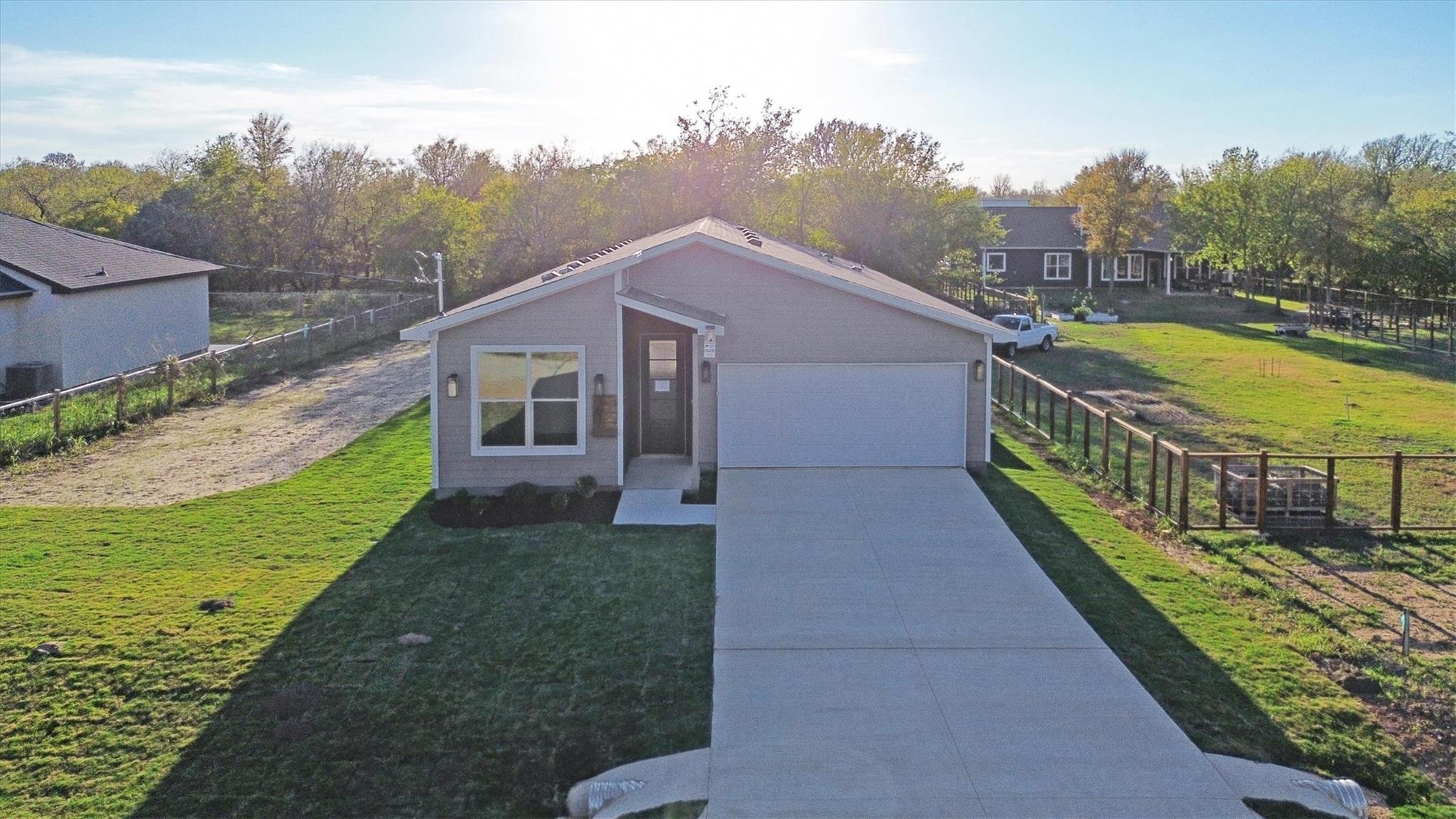 151 Kawainui LN