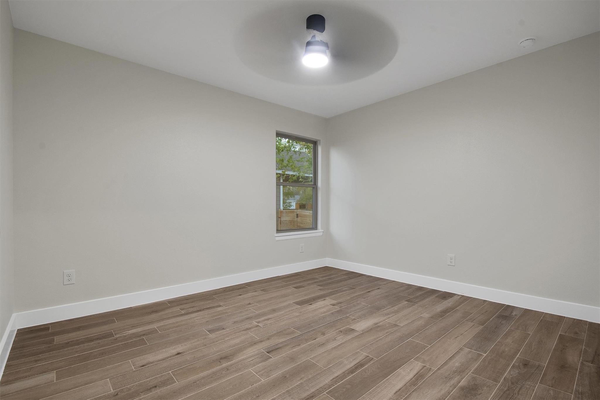 346 Nene LN