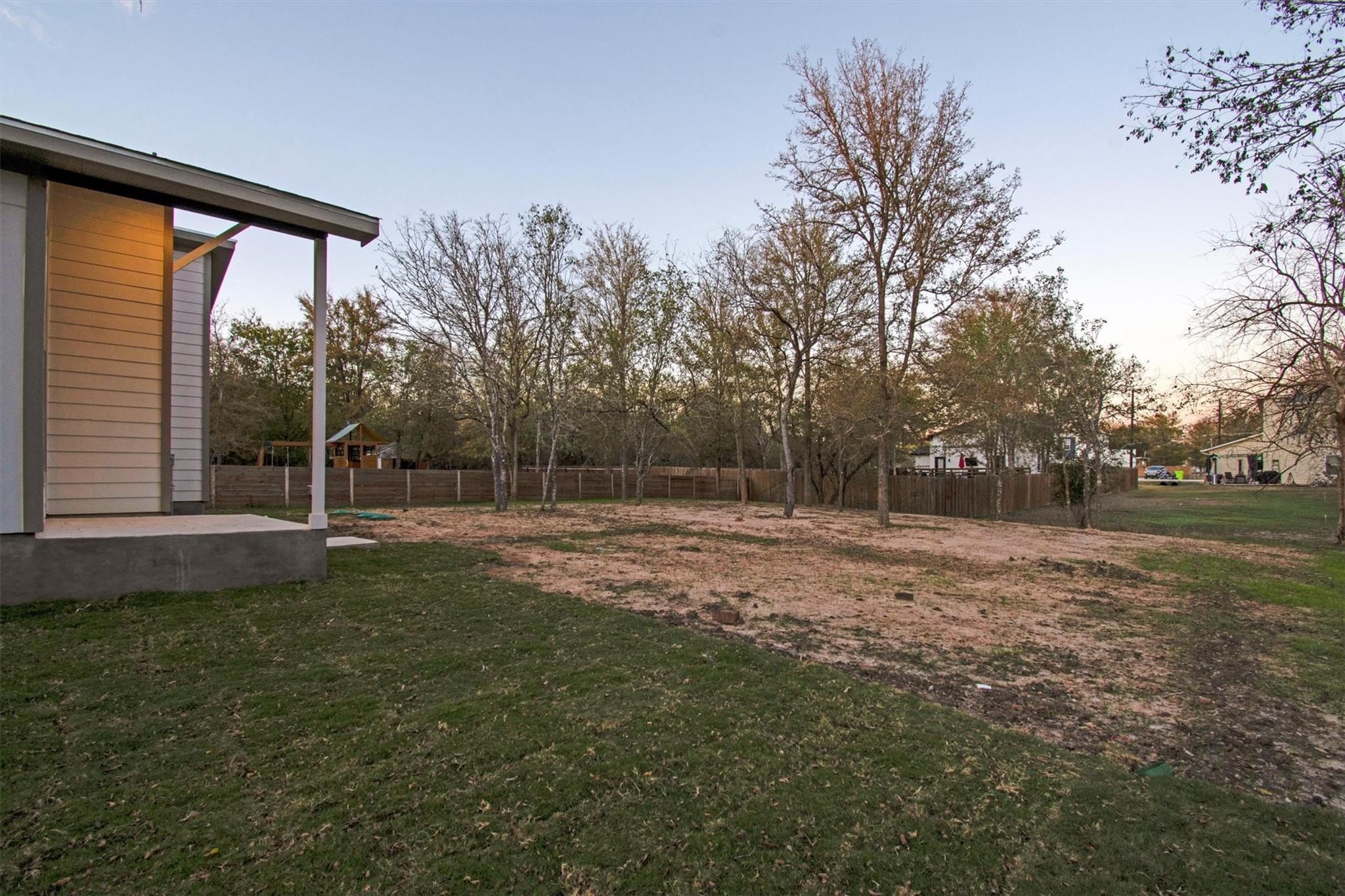 346 Nene LN