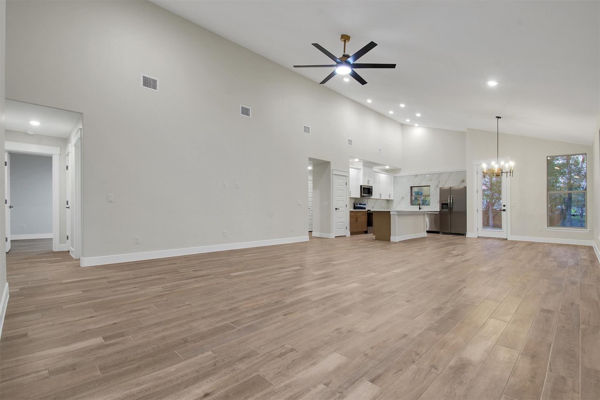 346 Nene LN