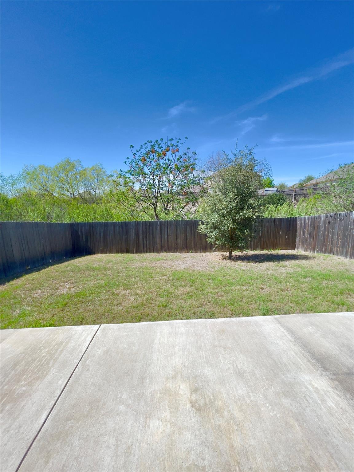 363 Eagle Brook LN
