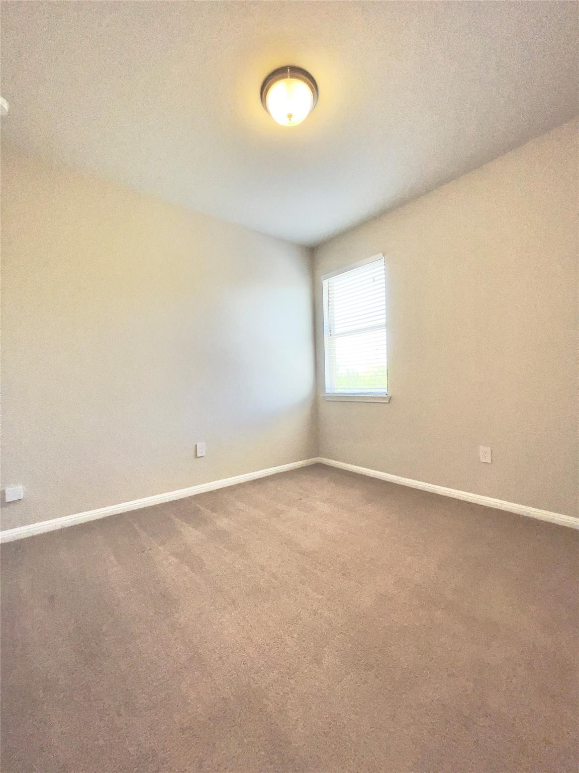 363 Eagle Brook LN