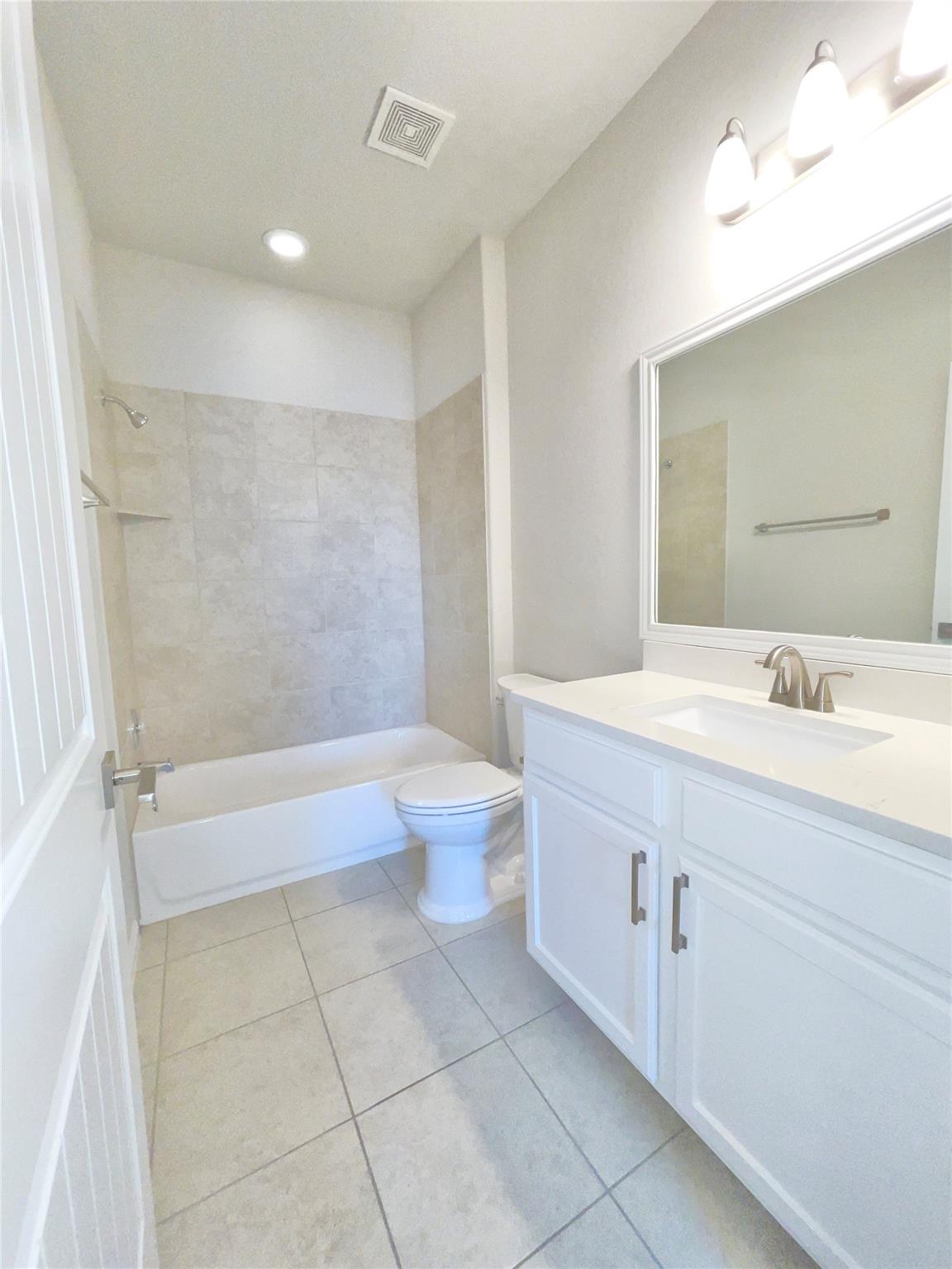 363 Eagle Brook LN