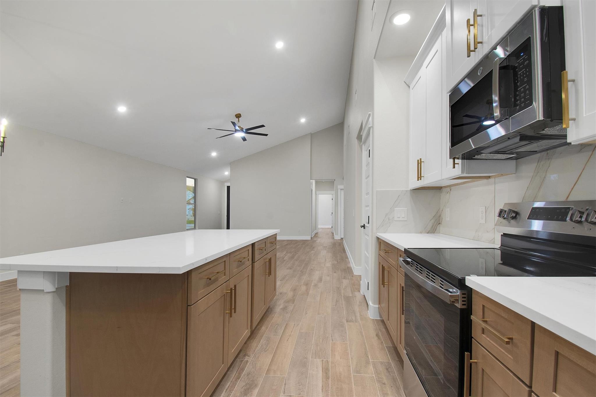 346 Nene LN