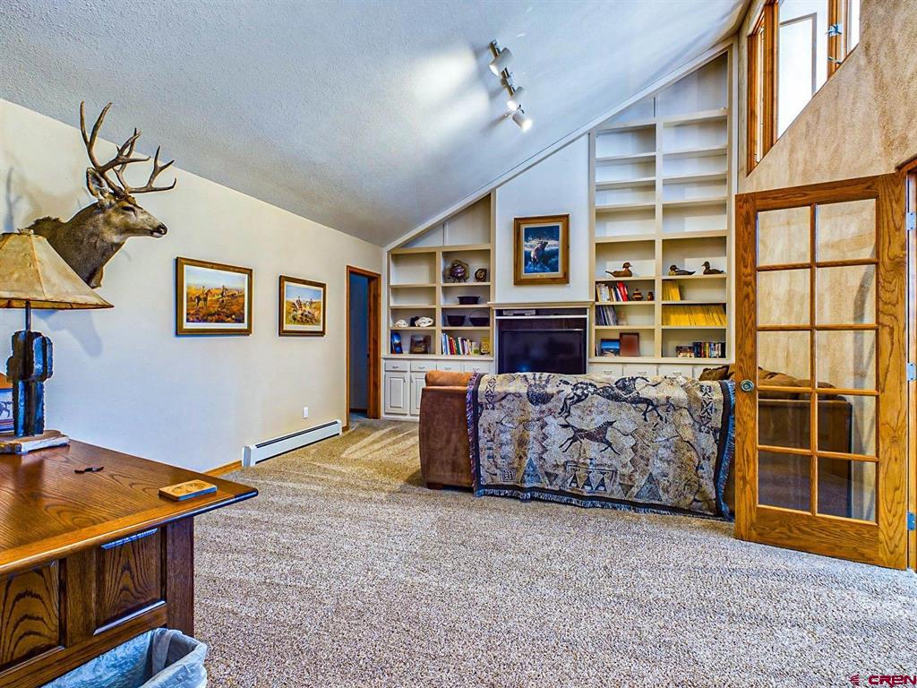 2860 Black Canyon Road