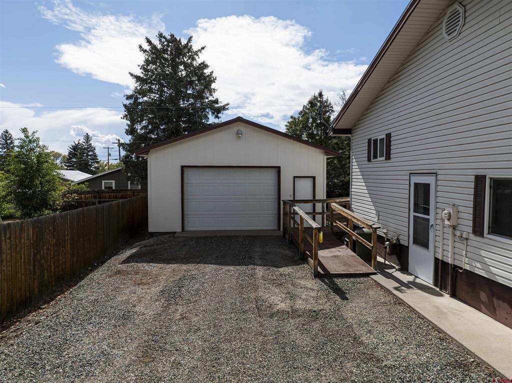 680 NE 2nd Street