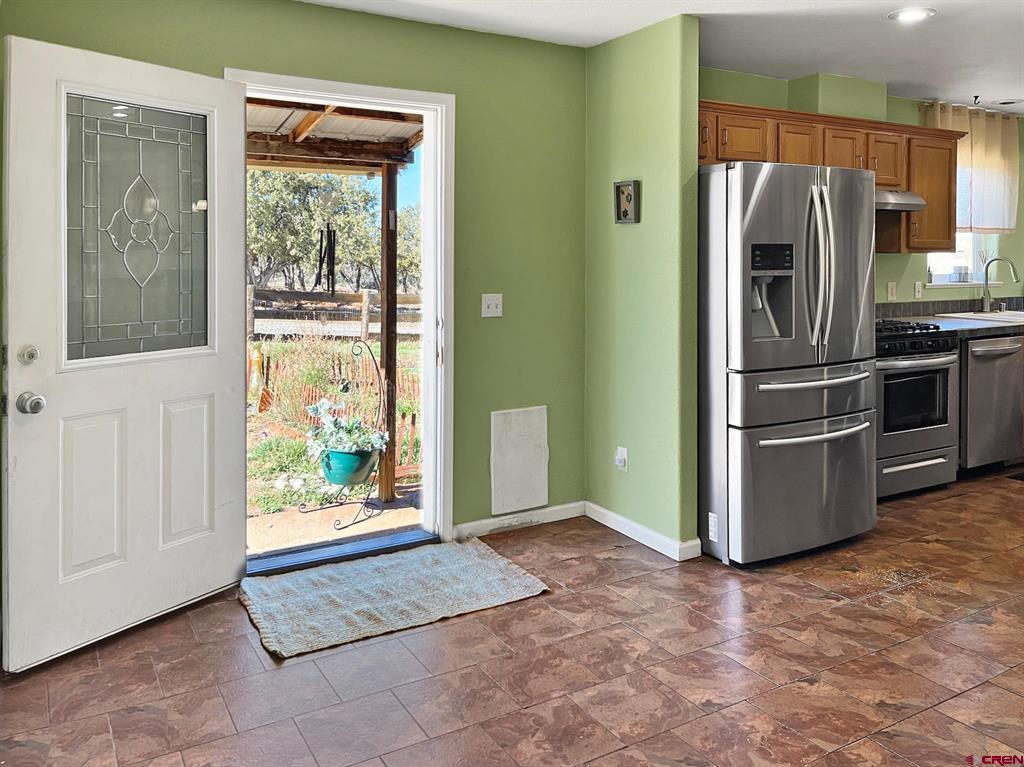 38763 Fruitland Mesa Road