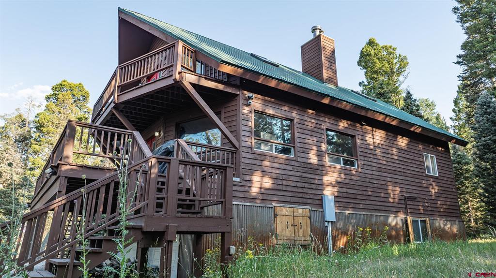 180 Crest Drive