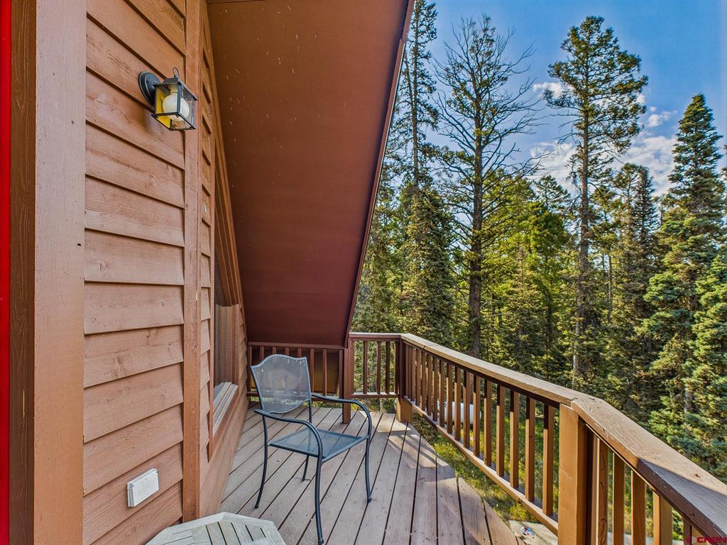 180 Crest Drive