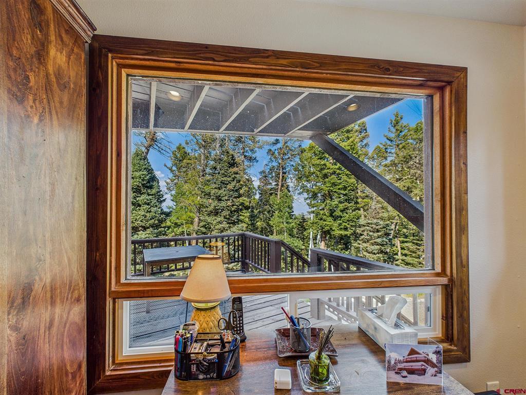 180 Crest Drive