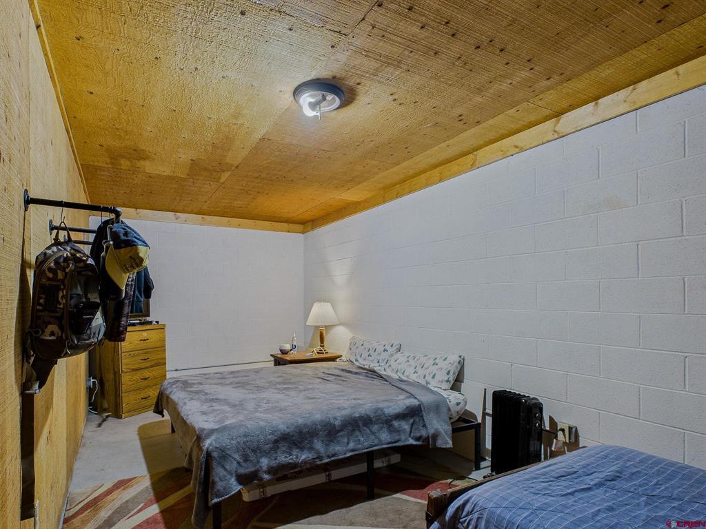 37569 Fruitland Mesa Road