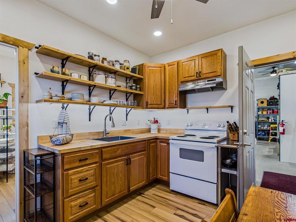 75707 B76 Road