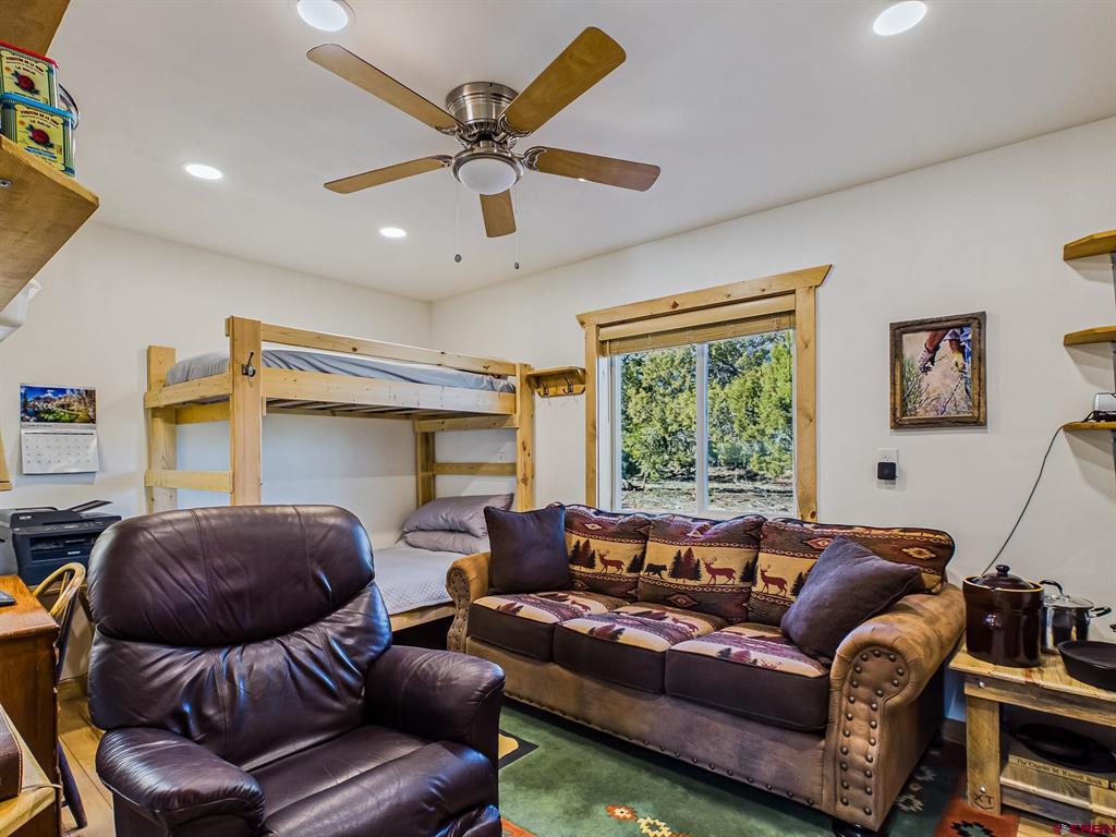 75707 B76 Road