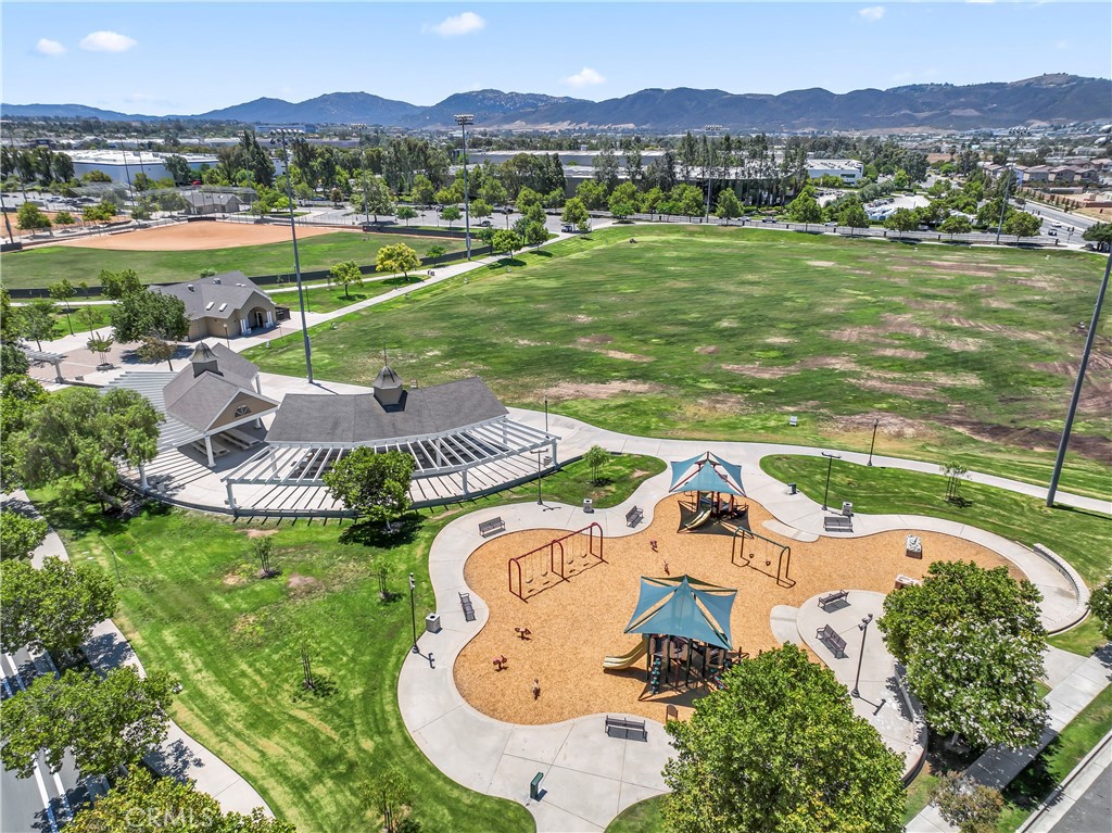 28549 Oakhurst Way