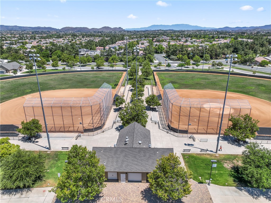 28549 Oakhurst Way
